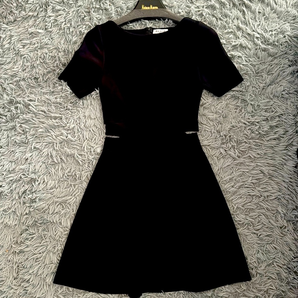 Little LBD! Beautiful dress worn for a few hours.